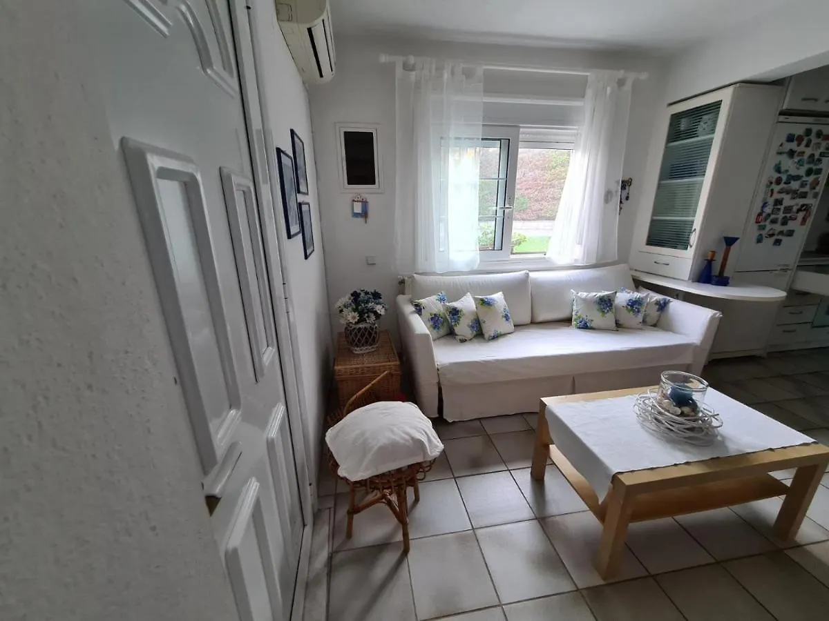 Wonderful House With Private Garden Villa Flogita 0*,